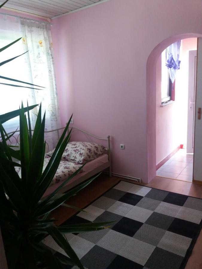 Apartment Tunel Hrušica Exteriér fotografie